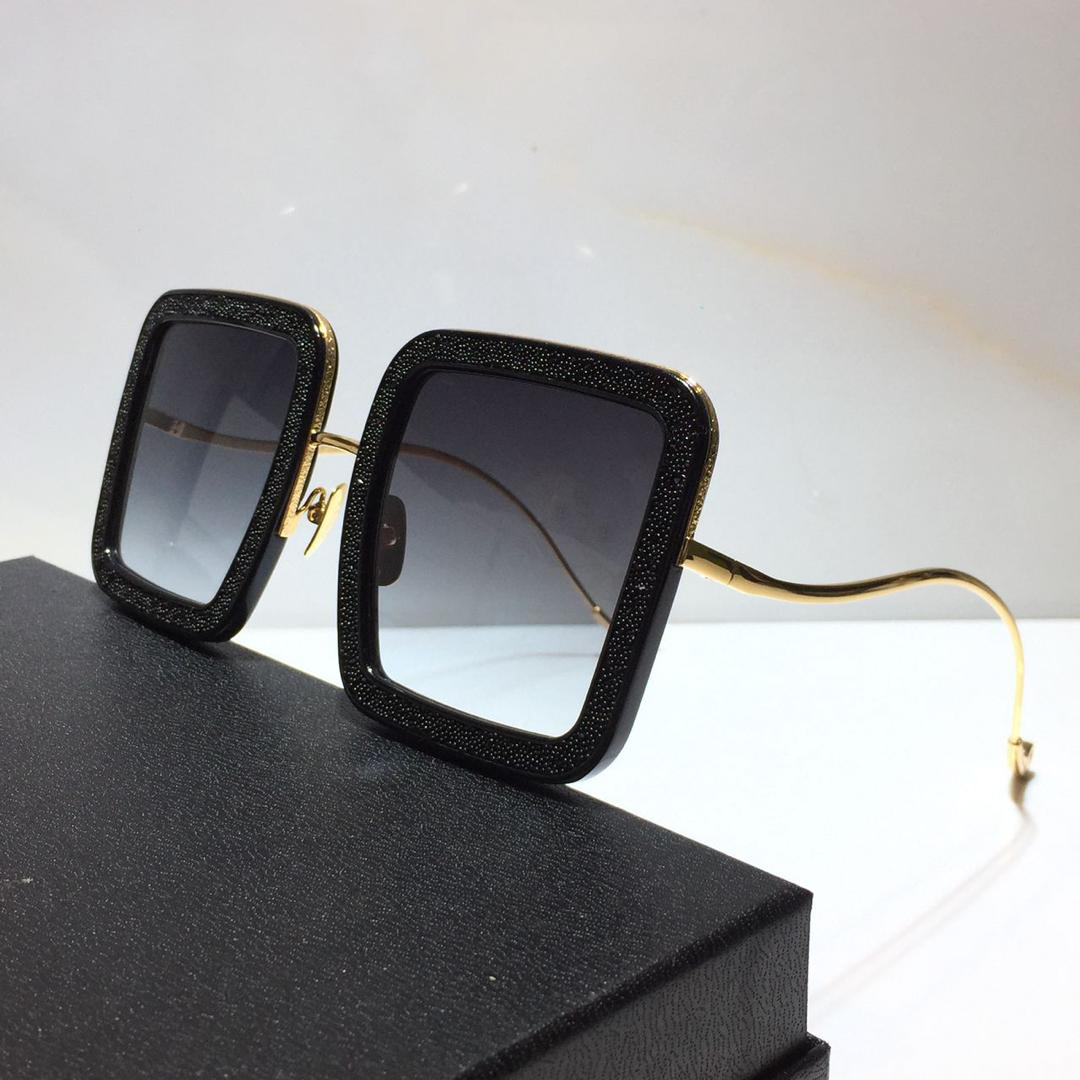 

Sunglasses For Men Women ANNA beaming star Square style Anti-Ultraviolet Retro Plate Full Frame fashion Eyeglasses Random Box