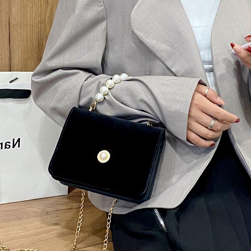

Luxury Pearl Vintage 2021 Fashion New Female Tote Quality PU Leather Women Bag Chain Shoulder Messenger Bag, Black