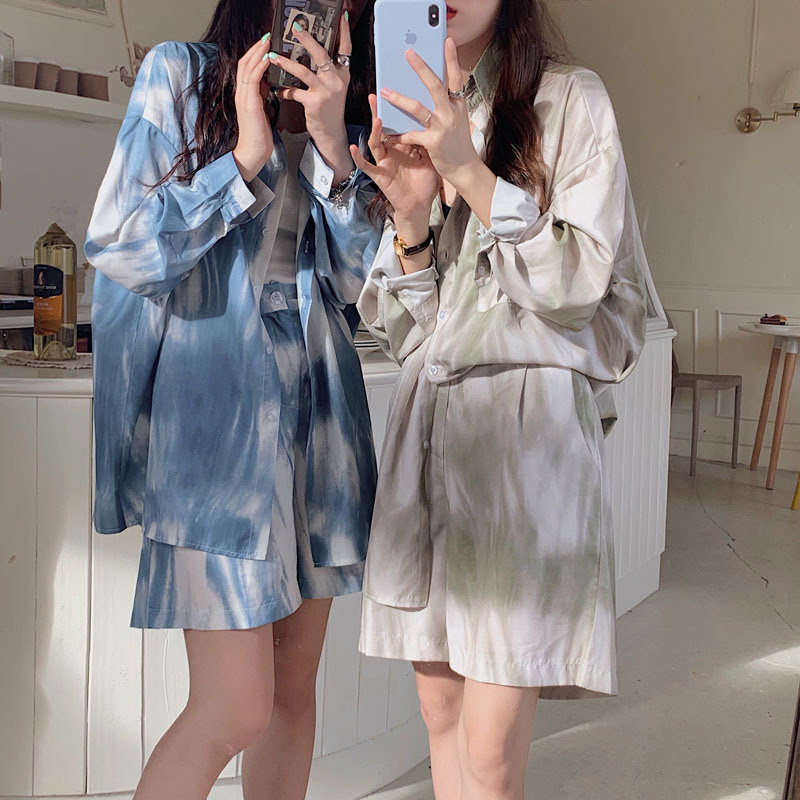 

Suit style female summer tie-dye shirt casual shorts vest fashion western fried street two-piece suit 210525, Sky blue