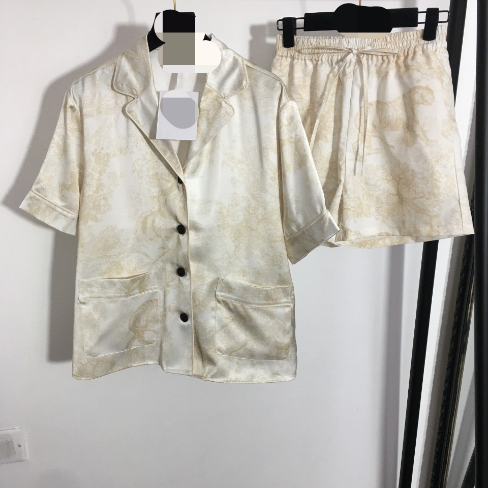 

230 2022 Spring Summer Brand Same Style Two Pieces Sets Crew Neck Empire Purple Empire Short Pants Flora Print High Quality meiyi, Customize