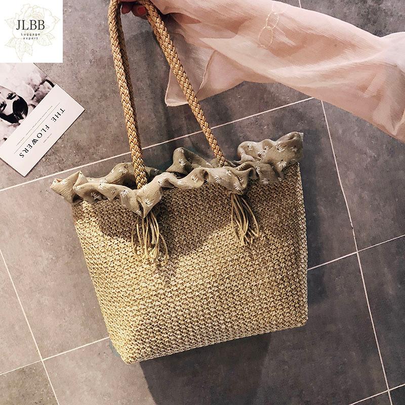 

Fashion female summer straw woven shoulder bag female 2021 new Korean beach woven bag large capacity messenger beach, Beige