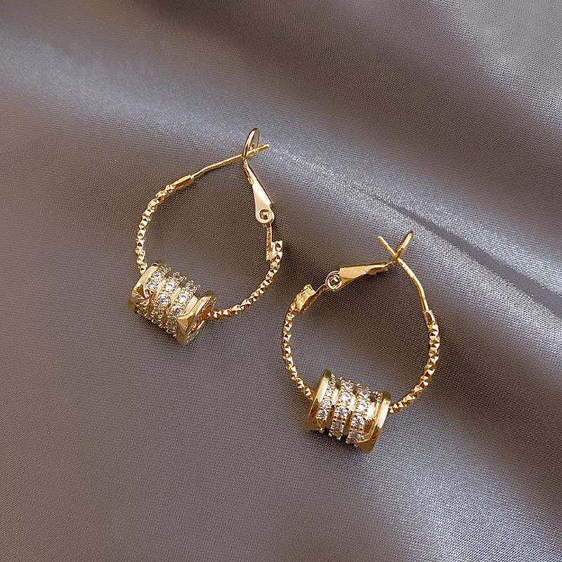 

Hoop & Huggie Style Fashion Temperament Trend Line For Women Earrings High Sense Light Luxury Summer