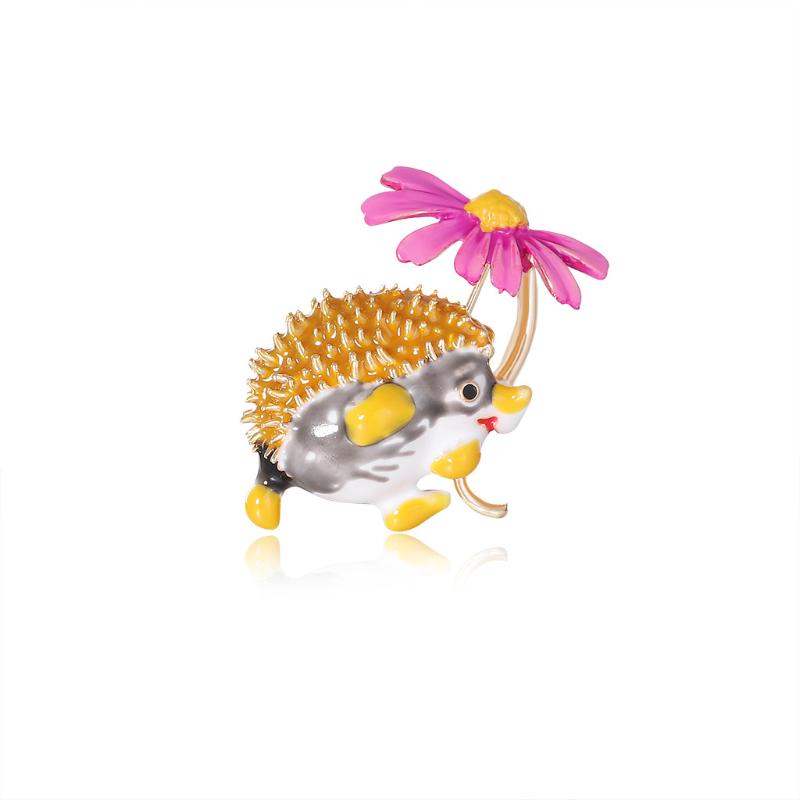 

Pins, Brooches Cute Hedgehog Fashion Daisy For Women Animal Brooch Pins Jewelry Originality Winter Design High Quality AL701