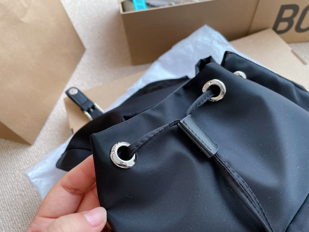 

pochette accessories designer bags 5pcs L flower pattern leather purses shoulder crossbody bag Backpack Size:35*30cmd, Black