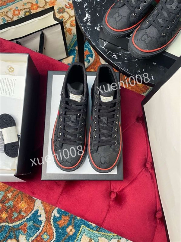 

Trainer Sneaker Mens Designer Leather Shoes Trail Calfskin Luxurys Vintage Runner Trainers Mans Flats Skate Rubber Outsole Casual jg201004, Choose the color