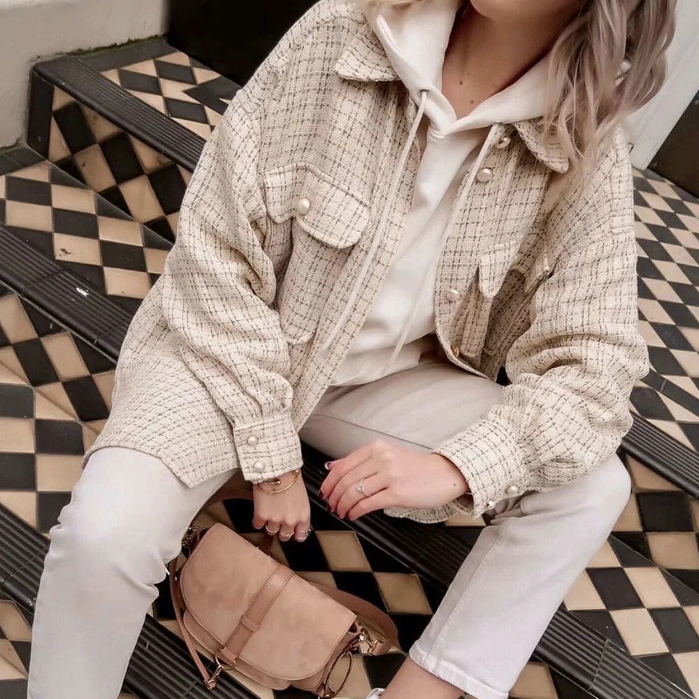 

2021 New Spring Pearl Buttons Long Sleeve Loose Woolen Coat Elegant Plaid Pattern Blazer Office Lady Jackets Pockets 3l8h, Beige