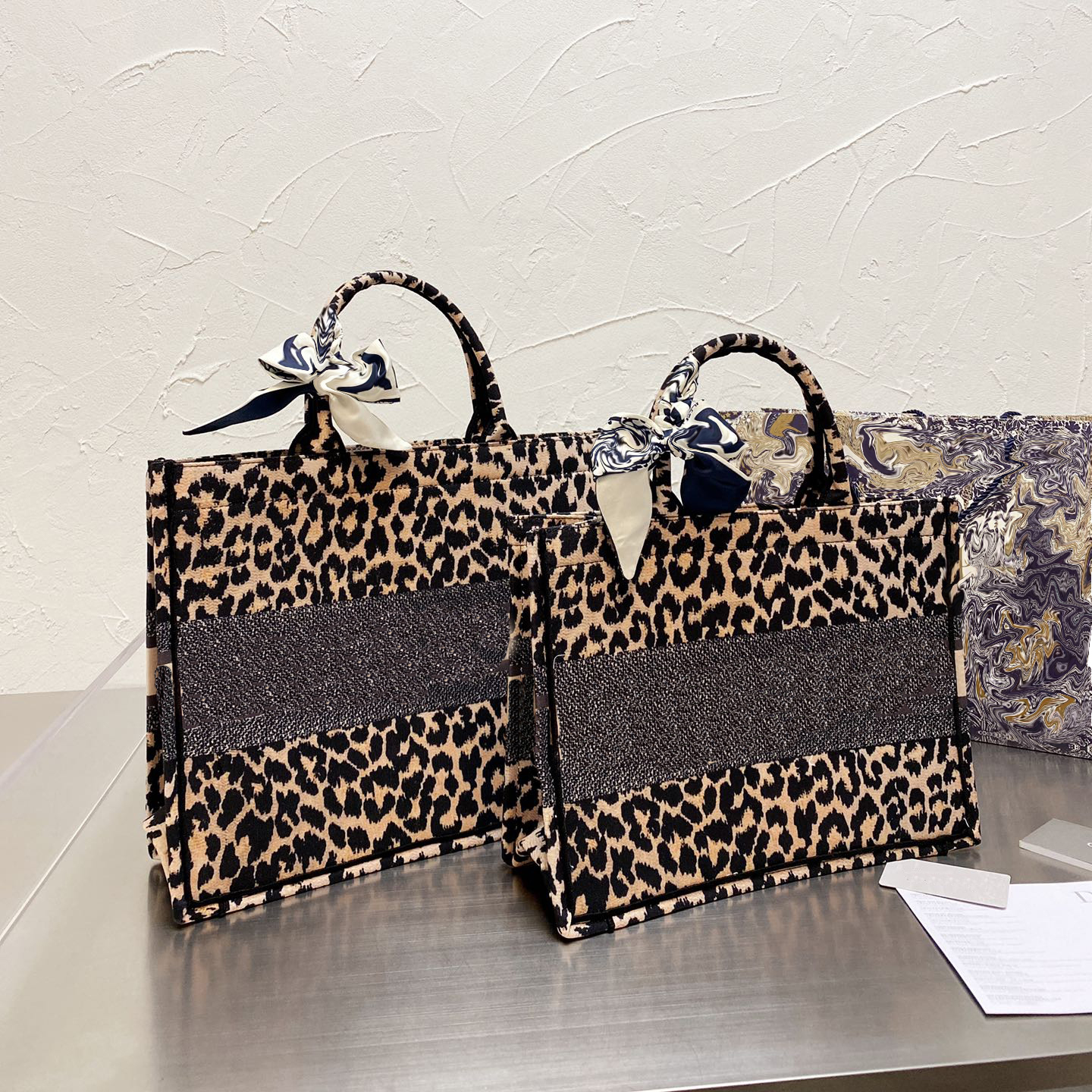 

Luxurys Designers Bags Handbag Satchel Totes Shopping Bag Fashion Women Bagss Top Quanlity Large Capacity ZZL2105311, Price difference