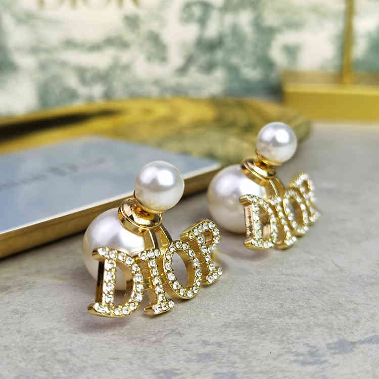 Earrings Charm Studd Home / c Letter Size Pearl Color Diamon 2021 High Version Fashion Net Re Silver Neele-image-742354771