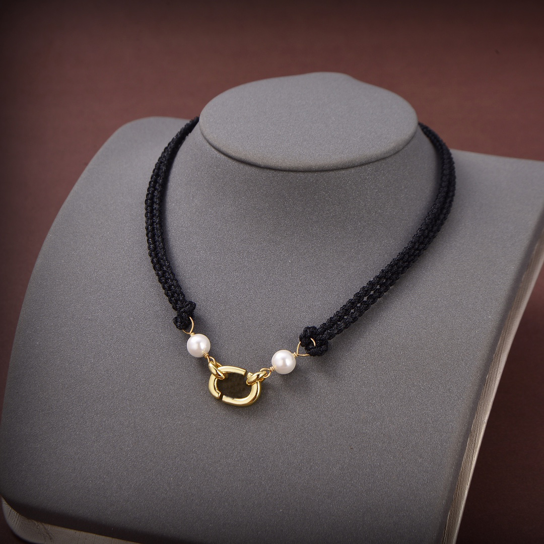 

2021 Luxurys Designers Jewelry Wedding Party Senior Necklace Personality Bracelet Designer Women Delicate Trend Men Necklaces Bracelets