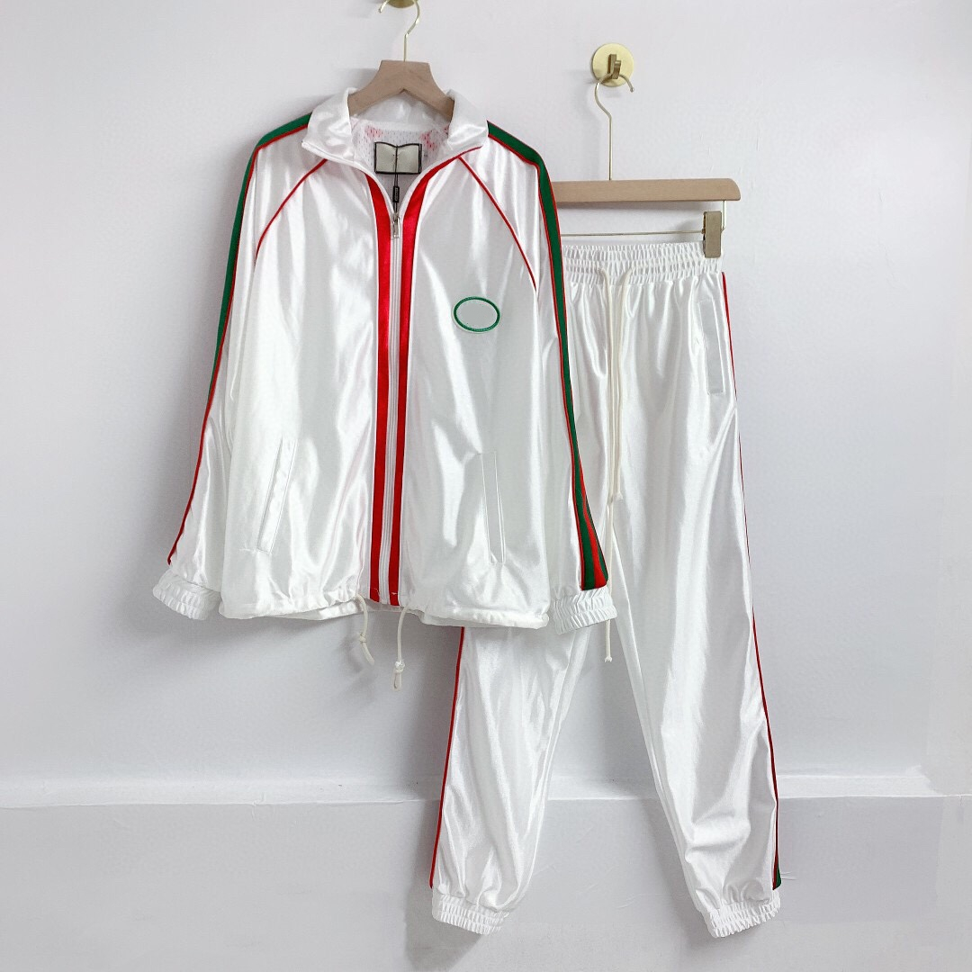 

Women's Tracksuits contrast stitching chest embroidered logo embellished zipper tops, Gray