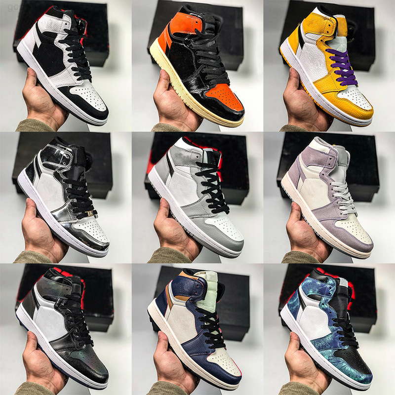 

Mens 1 Basketball Shoes Turbo Green High Mid OG 1s Women Banned Bred Chicago Black Toe Court Purple Storm Blue UNC Premium Sneakers, Shown