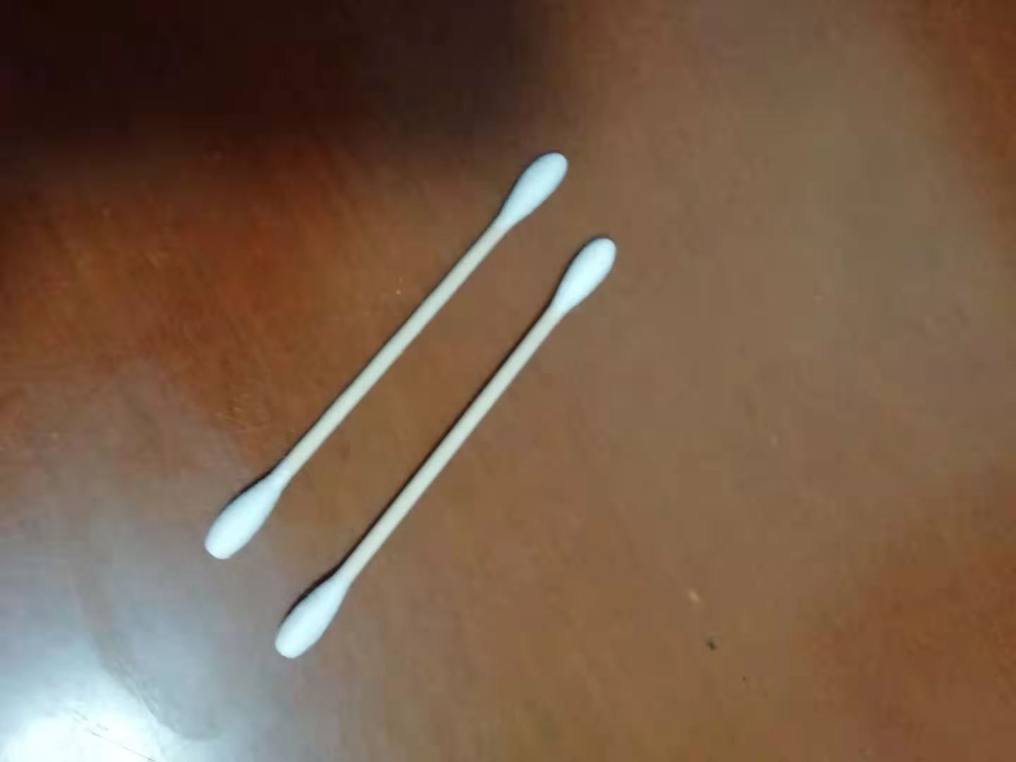 

Cotton sticker for cleaning the watch