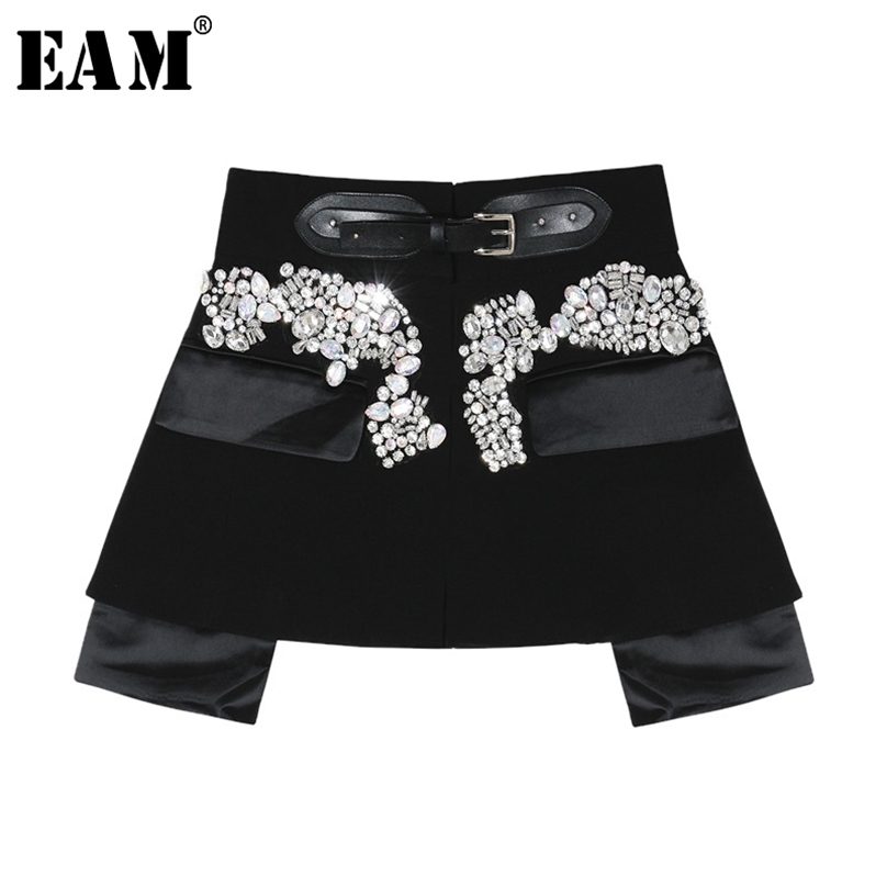 

[EAM] Spring Autumn High Waist Black Beading Blingbling Spliced Personality Short Half-body Skirt Women Fashion JY758 210629