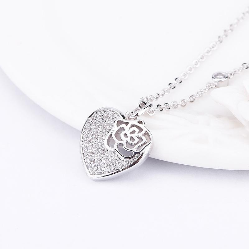 

Pendant Necklaces Love Heart Necklace Silver Color Flower Crystal Jewelry Gifts For Women Girls Party Dress Decor