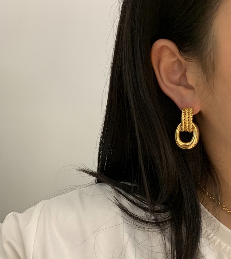 

Fashion earrings designer new Jewelry New celi sailin semicircular brass plated 18K gold chain braided oval horseshoe buckle Metal