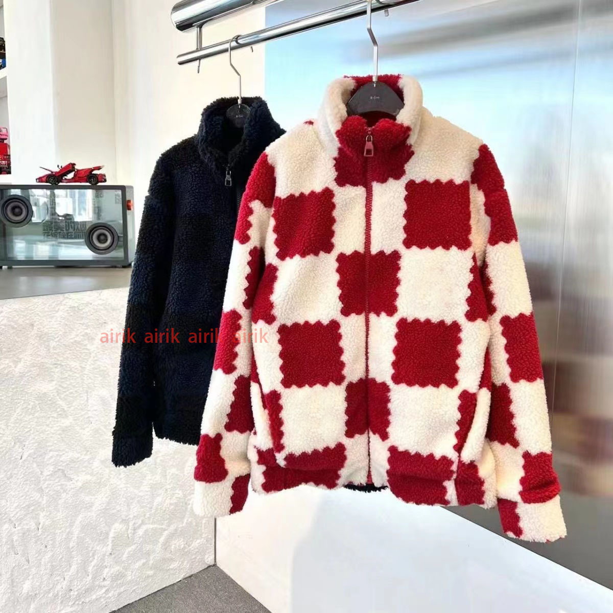 

Autumnand winter jacket coat letter chessboard embroidered lamb wool coat1 casual and versatile loose men's women's same baseball coat with New warmth, Red