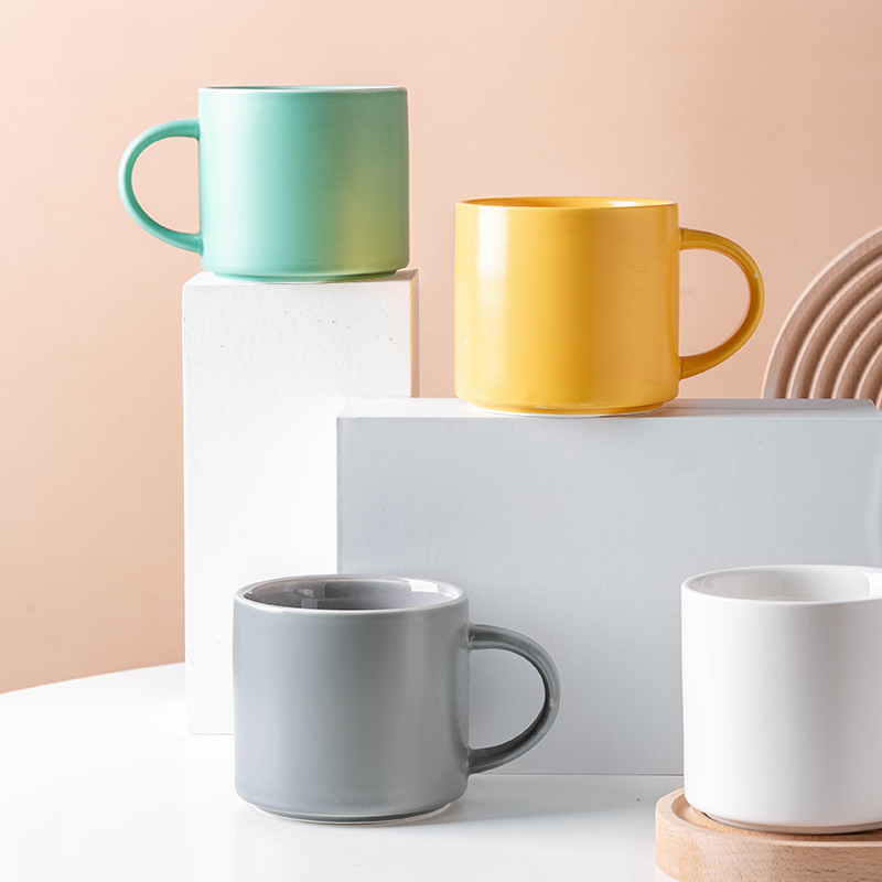 

Nordic candy color Mug tumblers simple personality Coffee advertising gift creative ceramic cup, 450ml
