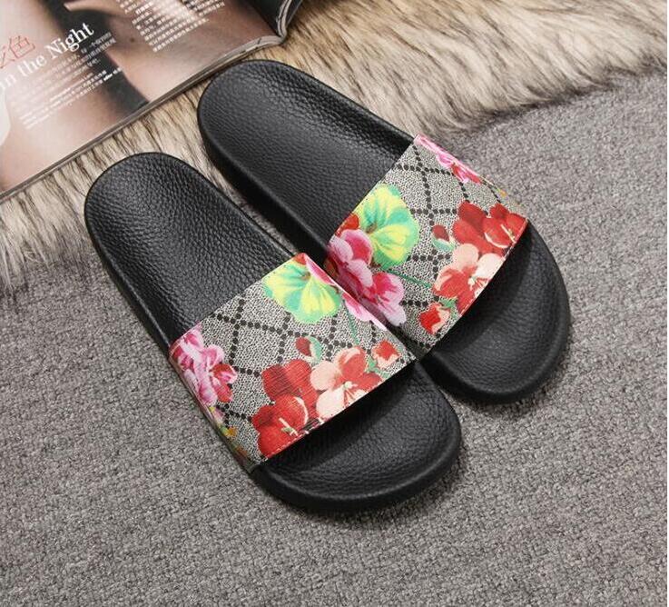 

Best men slippers women ladies Flat platform sandals Rubber slide Floral brocade Gear bottoms flip flops Bee striped Beach causal slipper yu, A1