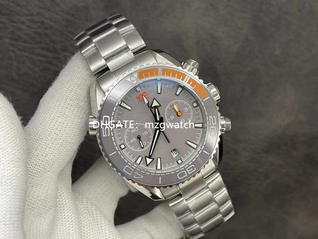 

OMF V3 Men's watch Automatic machine 9900 movement 45MM 600M Ceramic dial calendar window more three-dimensional All functions and appearance are consistent, As shown