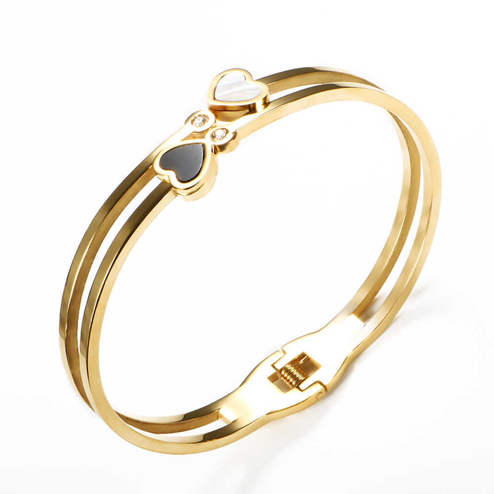 

Fashion Heart Shape Black&white Shell Bracelets Bangles Stainless Steel Men Women Wedding Party Charm Jewelry for Bijoux Design Q0719