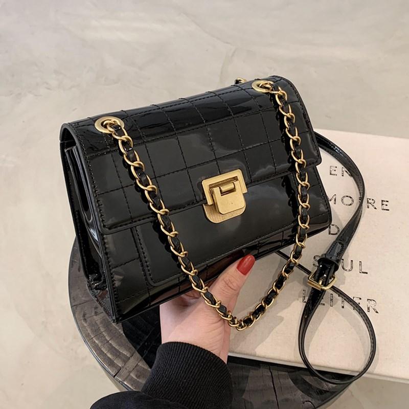 

Fashion Lacquered Leather Shoulder Bag Luxury Women Design Chain Plaid Messenger Bag Female Small Lattice Pleated Crossbody, Black