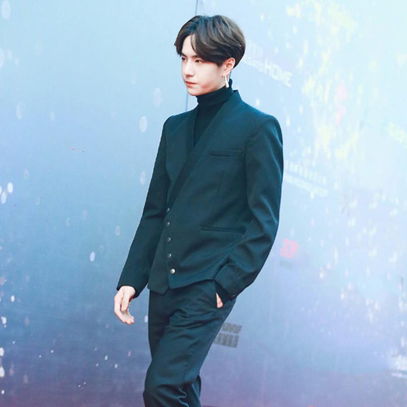 

Men' Suits & Blazers Oblique Opening Multi-button Suit Fashion Self-cultivation Groom Tuxedo Men, Dark green