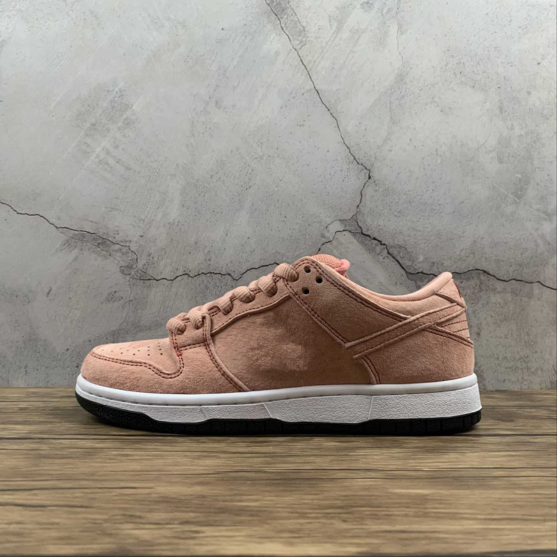 Chaussures de skateboard Dunks Low SB Pink Pig Pink / Rose Suede Leather Upper Outdoor Running Trainers Sports With ShoeBox Livraison rapide Tail