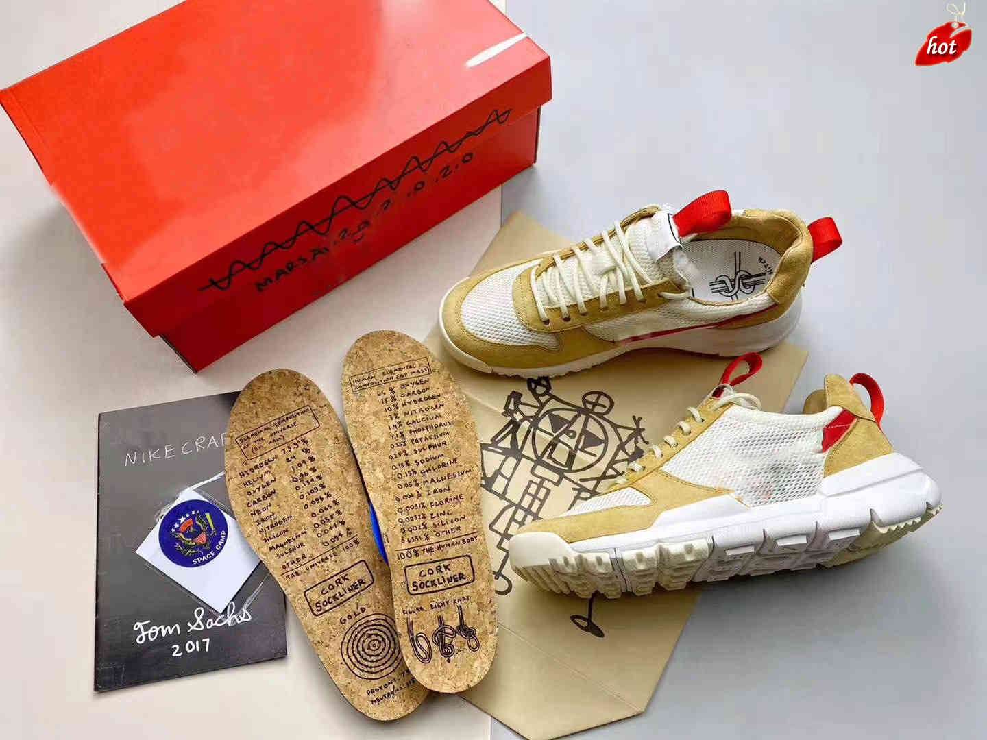 

2021 Tom Sachs x Craft Mars Yard 2.0 TS Joint Limited Sneaker Best Quality Natural Sport Red Maple Authentic Sports Shoes With Original box, Tom sachs x mars yard 2.0