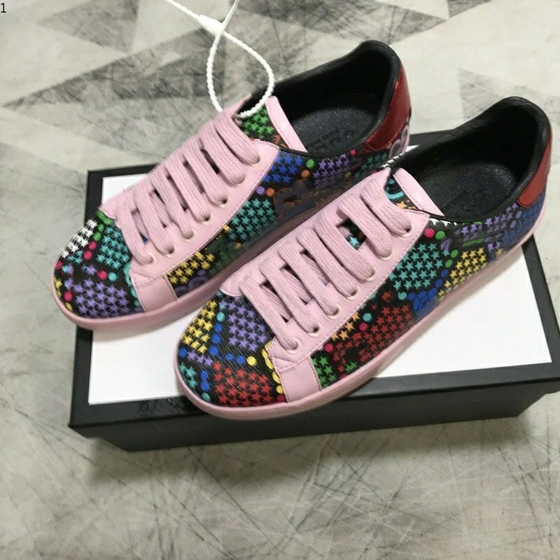 

Prad 2021Free red andsports shoes fashion low casual men' flat outdoor Zapatillas driving MJH002