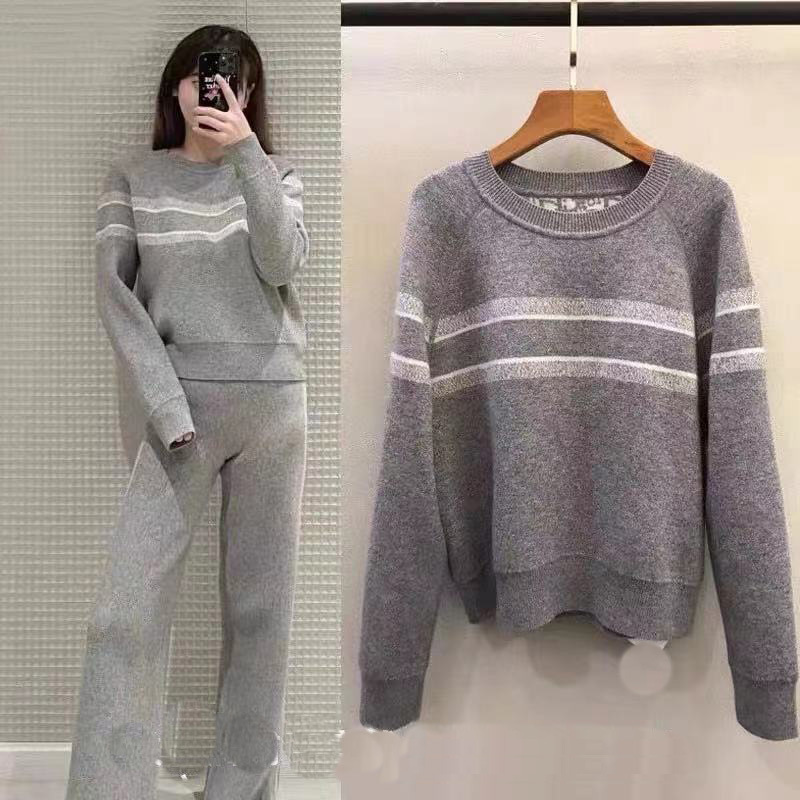 2021 Automne Qualité hivernale NOUVEAU Pull à manches longues pour femmes en forme de D Top double face D