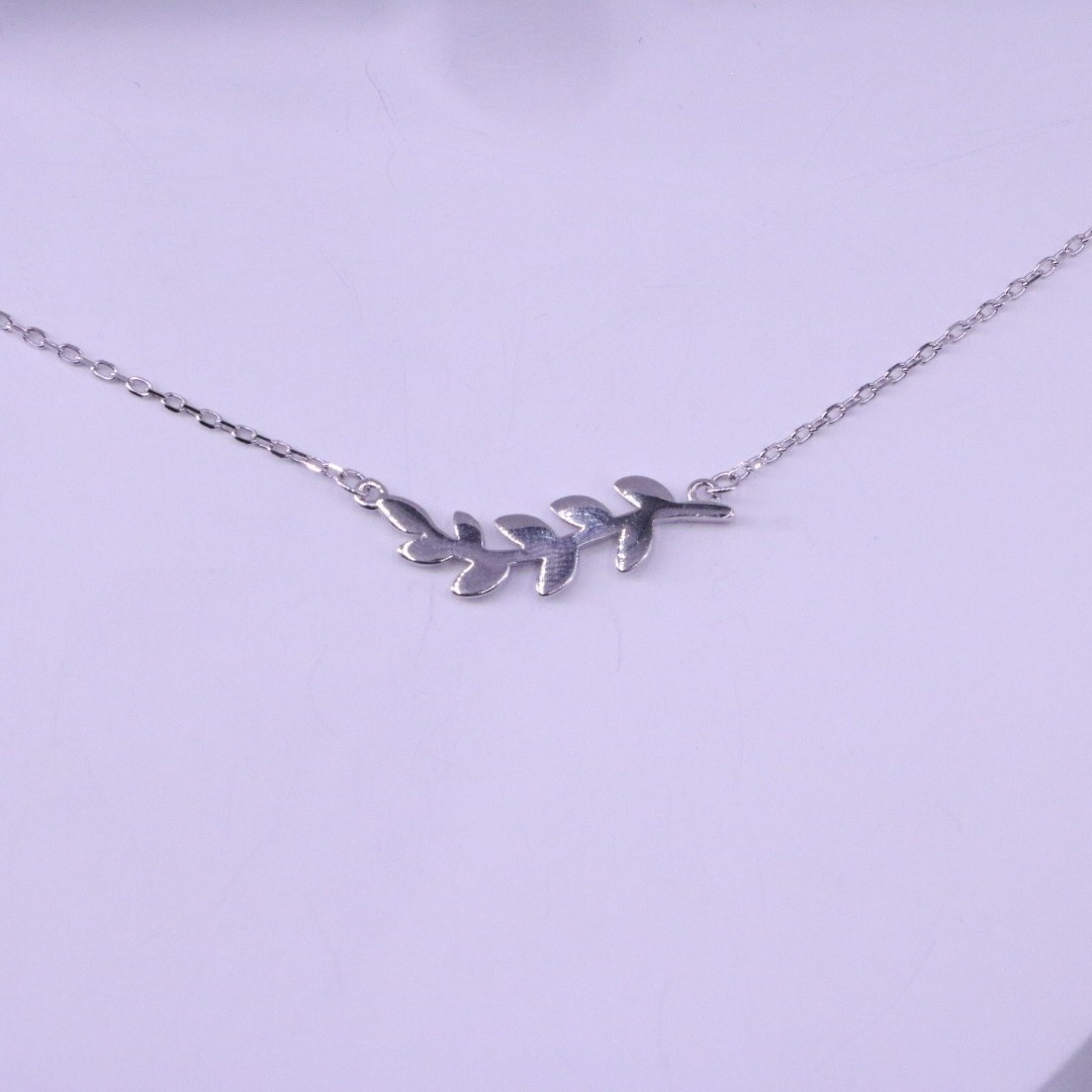 

Antique tree Necklace, Silver