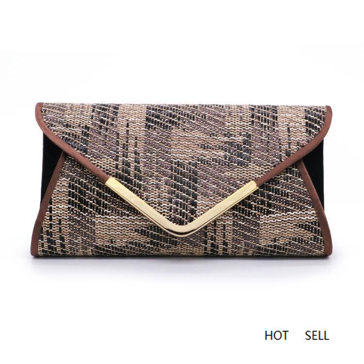 

2019 new weaving trend diamond banquet evening pack bag in hand