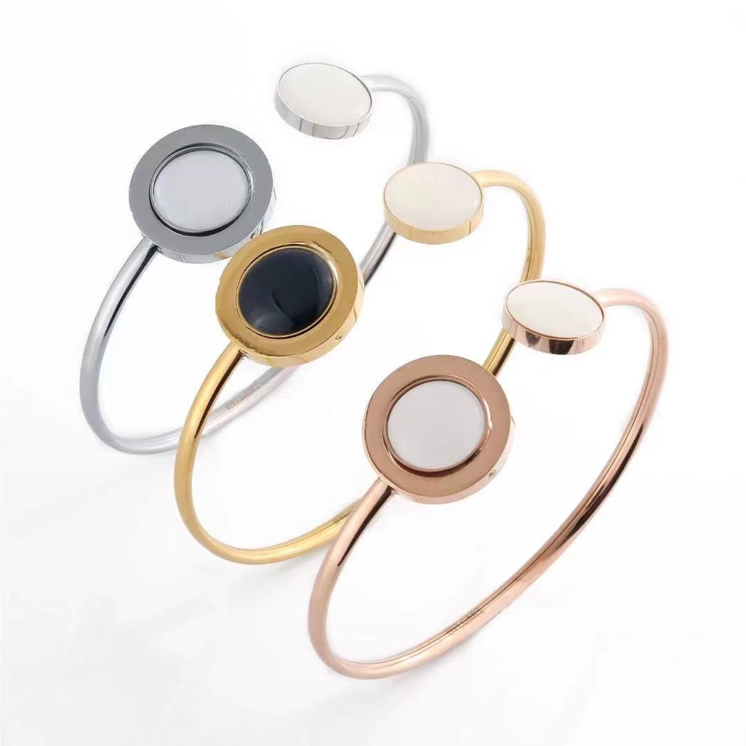 

Love bracelet fashion womens mens luxury bracelets couple feng shui double sided black white stainless steel jewelry cute bangle for girlfri, Golden;silver
