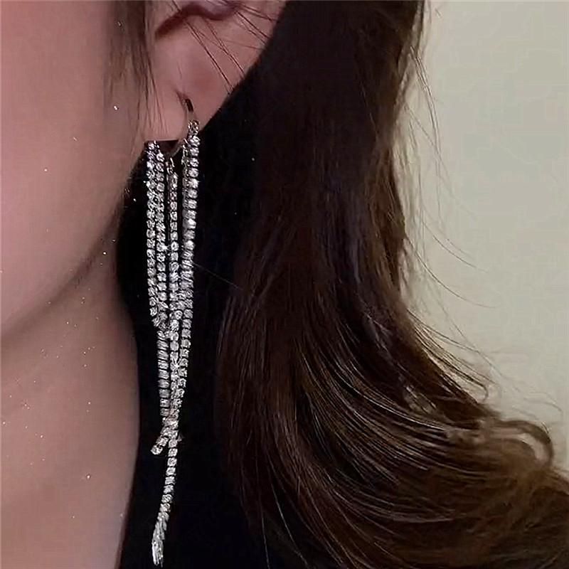 

Dangle & Chandelier 2021 Arrival Fashion Earrings Crystal Trendy Water Drop Women Long Tassle Elegant Female Jewelry, Silver