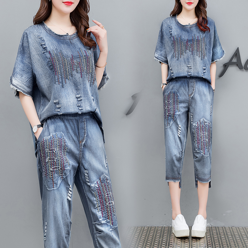 

New Blue Denim Suit Plus Size Women Cowboy 2 Piece Set 2021 Summer Outfits Floral Embroidery Top and Pant Suits Loose Casual Clothes 9sxi