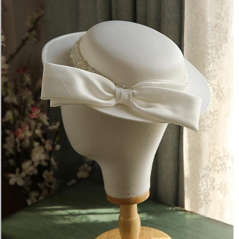 

Stingy Brim Hats French Ladies White Bownot Satin Top Hat Women Banquet Elegant Fedora Female Vintage Fashion Wedding Beret, As pic