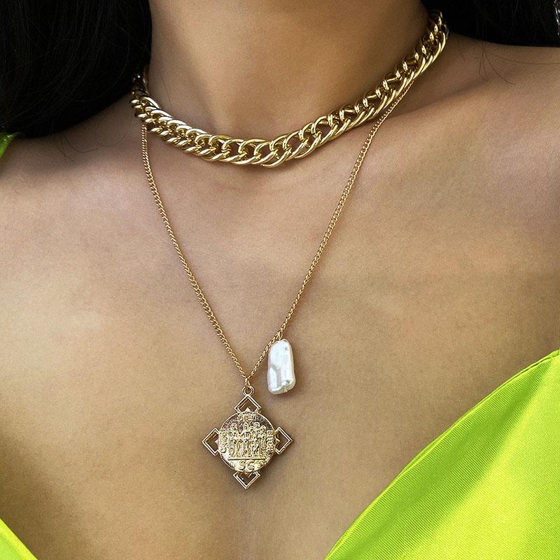 

Pendant Necklaces Vintage Imitation Pearl Figure Statue Geometric Necklace For Women Punk Thick Chain Long Jewelry Kolye XR2868