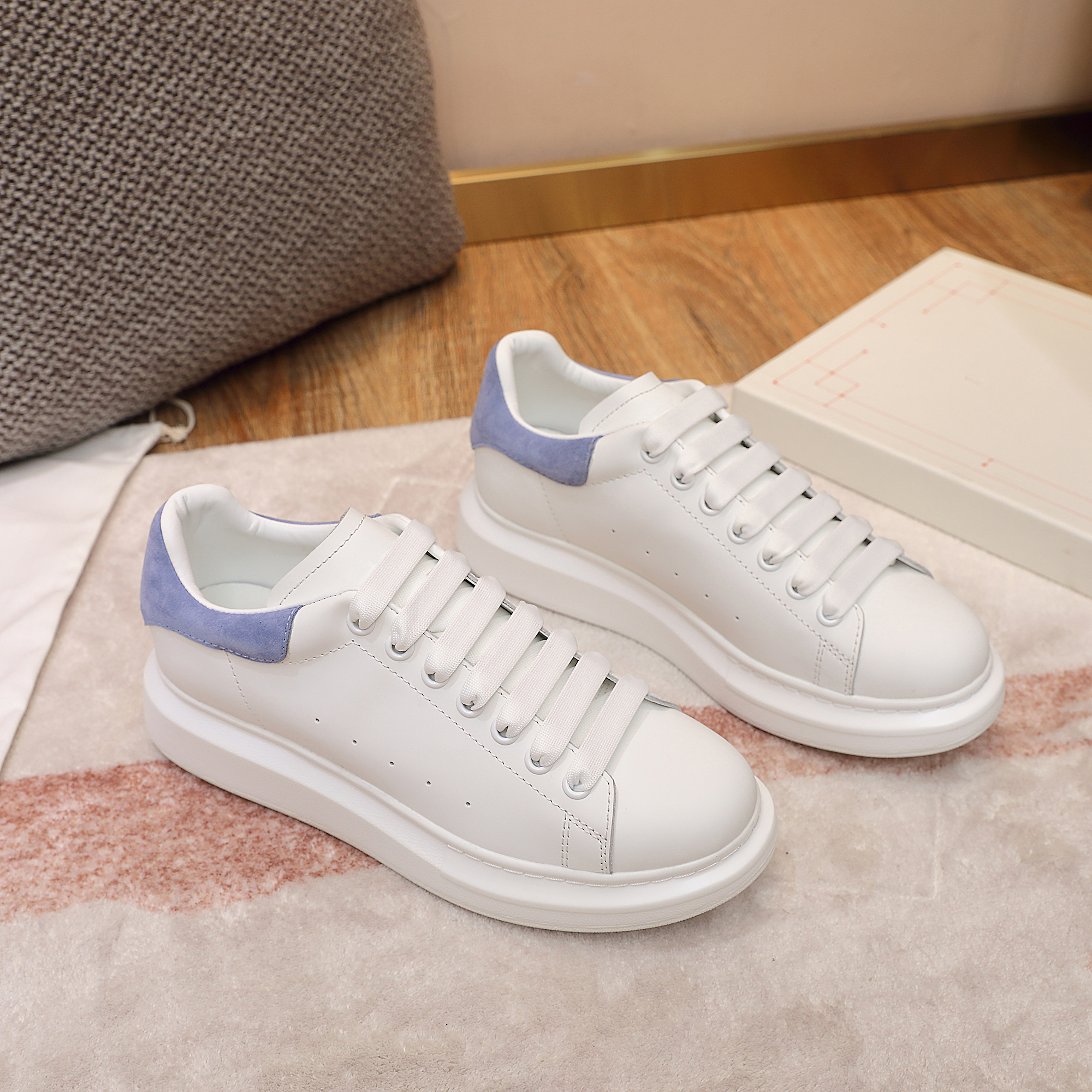 

[With Box] mens womens velvet suede Casual Shoes Men Shoe Women Leather Lace Up Platform Oversized Sole Sneakers White Black Runners Trainers sneaker 35-46