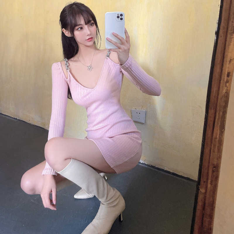 

Spring V-neck Knitted Slim Pink Dres's es Shoulder Chain Long Sleeve Women Sweater OL3S 210603