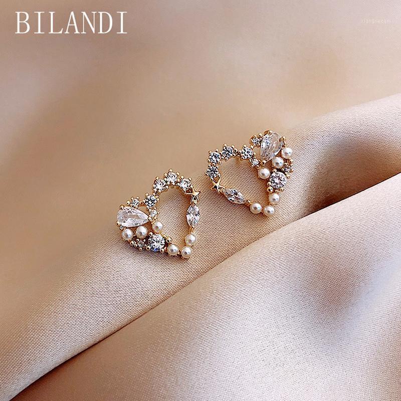 

Stud Bilandi S925 Needle Sweet Jewelry Heart Earrings Delicate Design Simulated Pearl Zircon For Girl Lady Gifts, Golden;silver