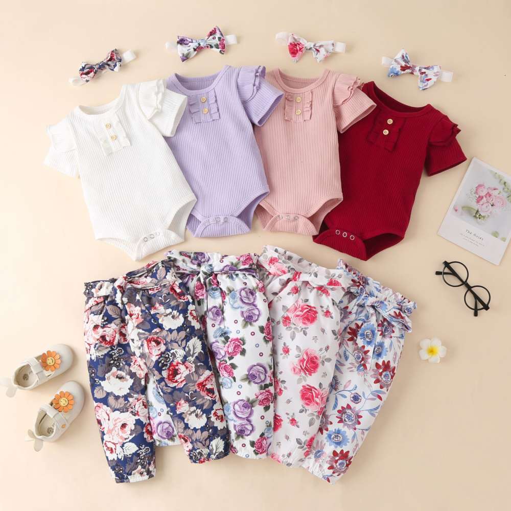 

Boys and girls suits Three piece set of summer children's wear, White