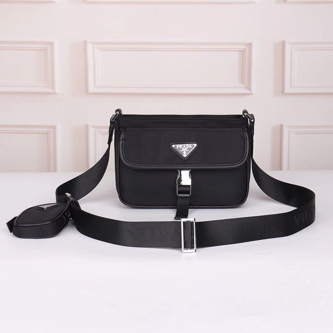 

New camera shoulder PRADA bag canvas men's messenger bag classic waterproof parachute fabric men's storage card box