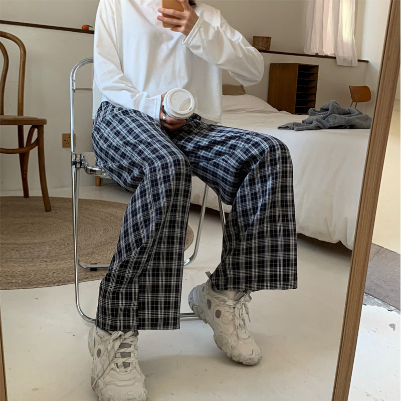 

Korean Fashion Style Checkered Pants for Women Black Plaid Pants High Elastic Waist Women Casual Chic Harajuku Wide Pants, Black;white