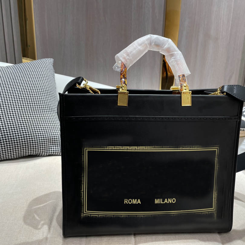 

Fashion letter messenger bag Luxury Designer Black cool leather handbag amber handle metal Trim ToteBag, Color2