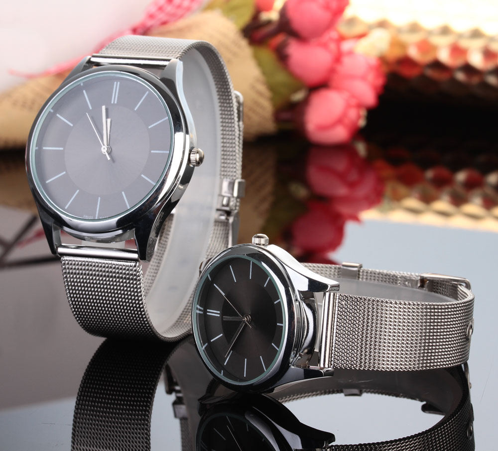 

Brand Watches women men Unisex Lovers' silver Steel Metal Band quartz wrist watch C01, Man silver white