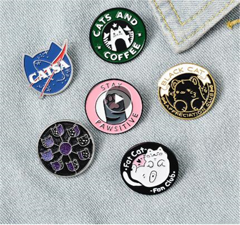 

Cats Club Enamel Pin Cat Planet Moon Cafe Paw Badge Custom Kitten Brooches Lapel pin Jeans shirt Bag Cute Animal Jewelry Gift