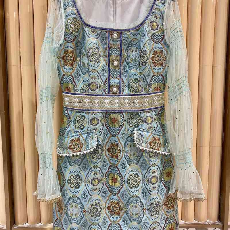 

Truevoker Lady Runway Prom Dres Lace Lantern Sleeve Square Collar Vintage Totem Print Embossed Embroidery Festa Robe XXL 210602, Sky blue