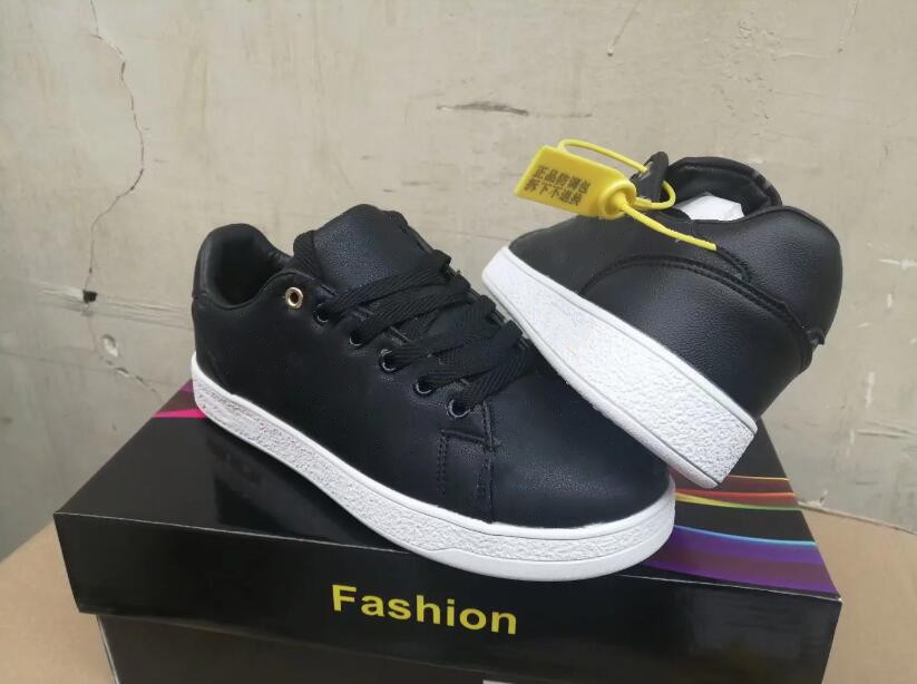 

letter L new sport Suede Walking Hiking Shoes running shoes Fall fashion men flat casual women sneakers Outdoor sports Shoes, Black flower