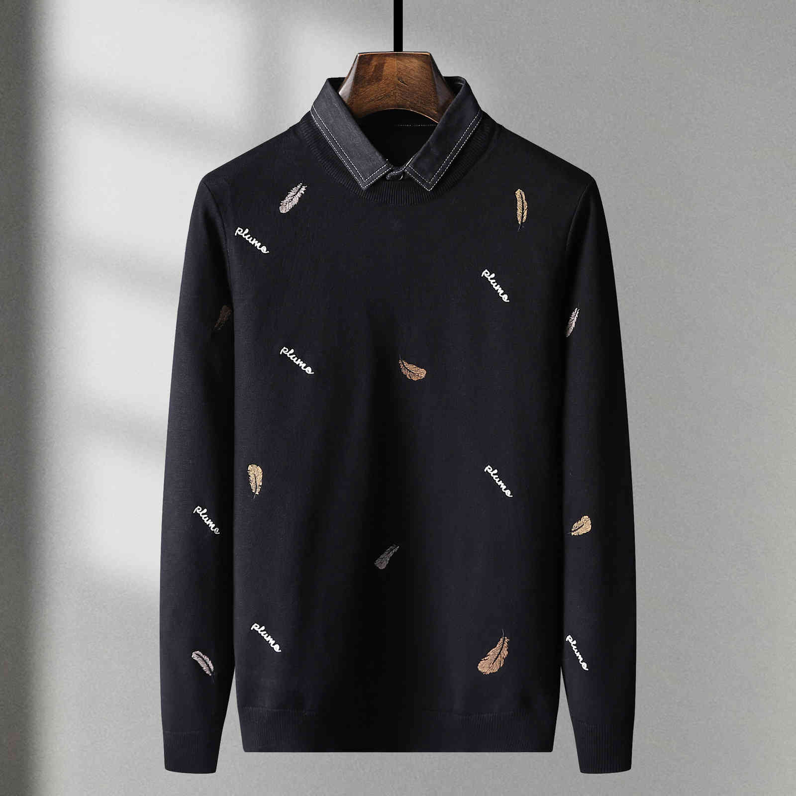 

sweater knit in autumn and winter of 2021 men's national fashion embroidered t shirt cartoon pattern two for young men, White;black