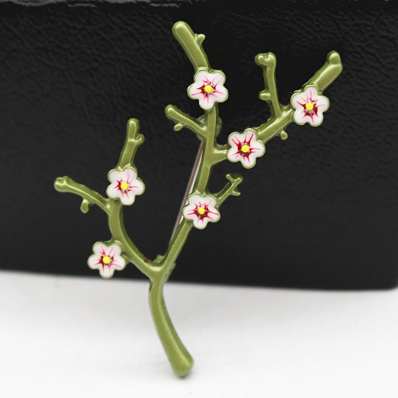 

Pins, Brooches Fashion Autumn Winter Boutonniere Brooch Green Paint Plum Sweater Coat Collar Lapel Pin Shawl Scarf Buckle Broches Women Jewe